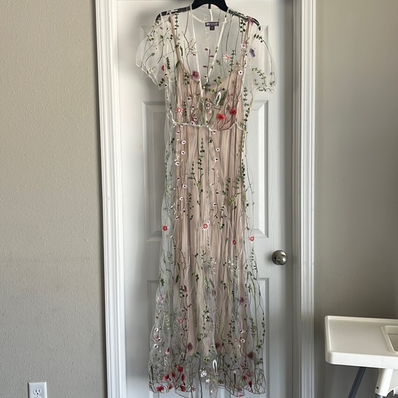 Elestory GARDEN LACE MAXI DRESS XL - Picture 1 of 7